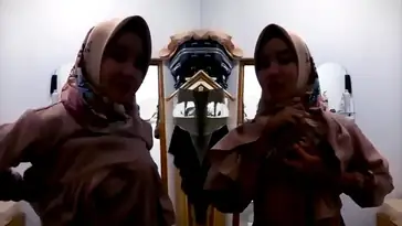 Kasur Nyaman Tempat Eksekusi Ngewe Basah Kuyup
